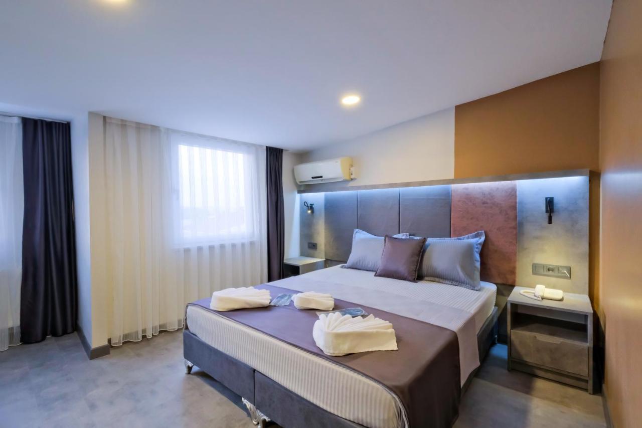 The Queen Hotel อิสตันบูล ภายนอก รูปภาพ