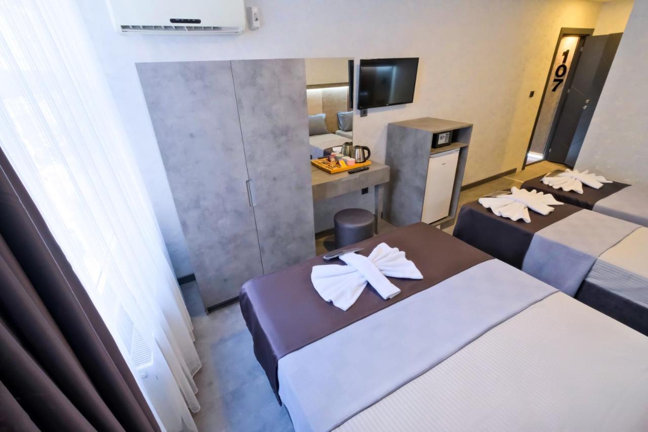 The Queen Hotel อิสตันบูล ภายนอก รูปภาพ