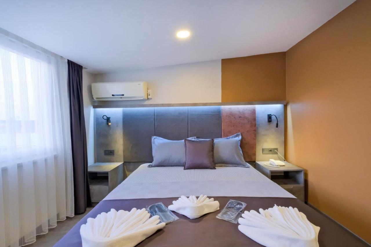 The Queen Hotel อิสตันบูล ภายนอก รูปภาพ